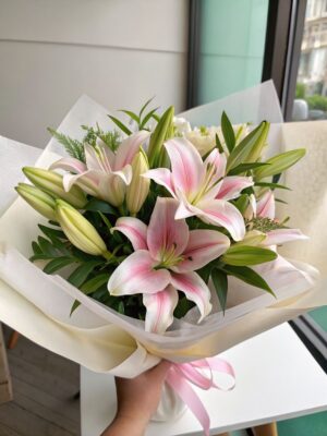 Beautiful Lily Bouquet Price